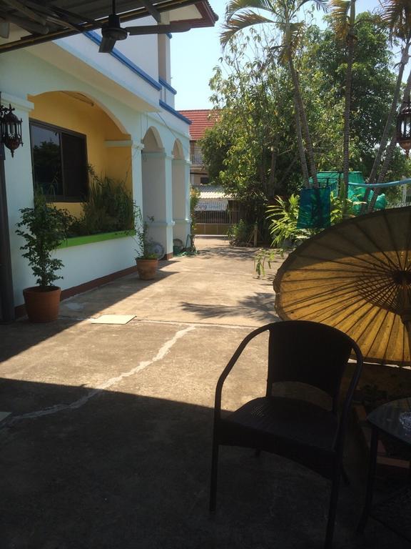 Hom Baan Chiang Mai Hotel Exterior photo