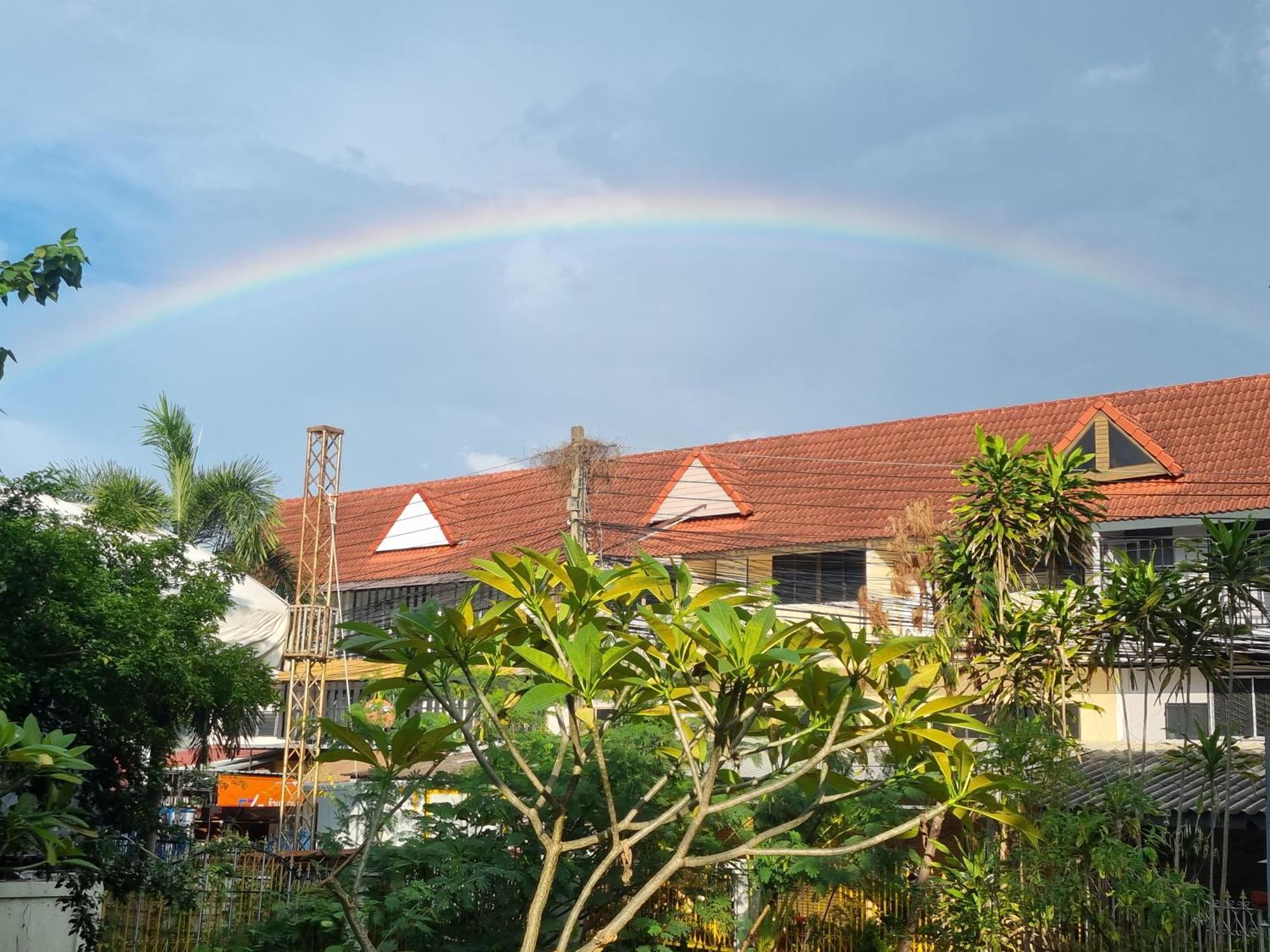 Hom Baan Chiang Mai Hotel Exterior photo