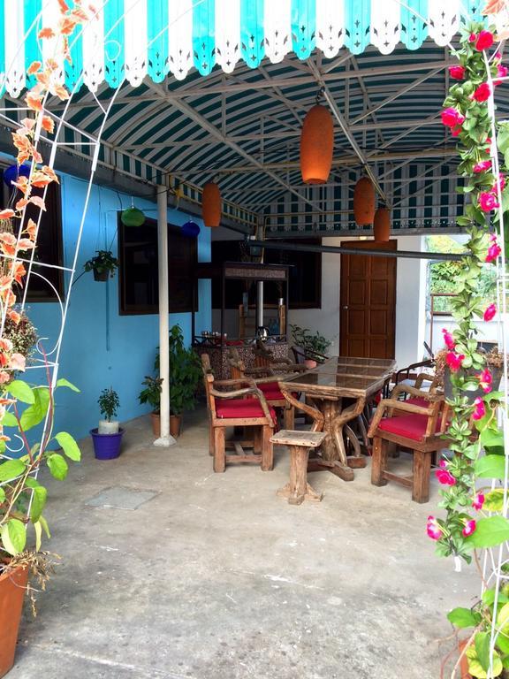 Hom Baan Chiang Mai Hotel Exterior photo
