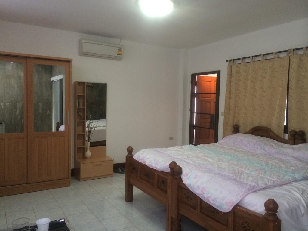 Hom Baan Chiang Mai Hotel Room photo